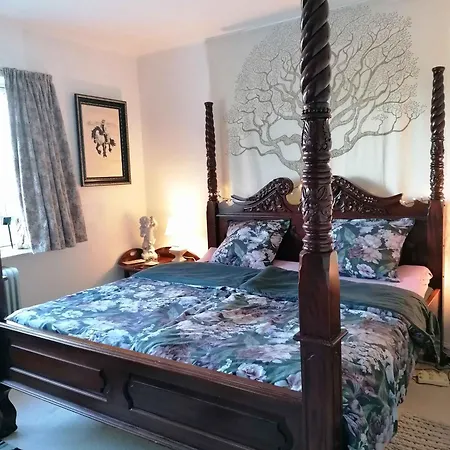 Peace Quiet And Good Energy 埃伯鲁普